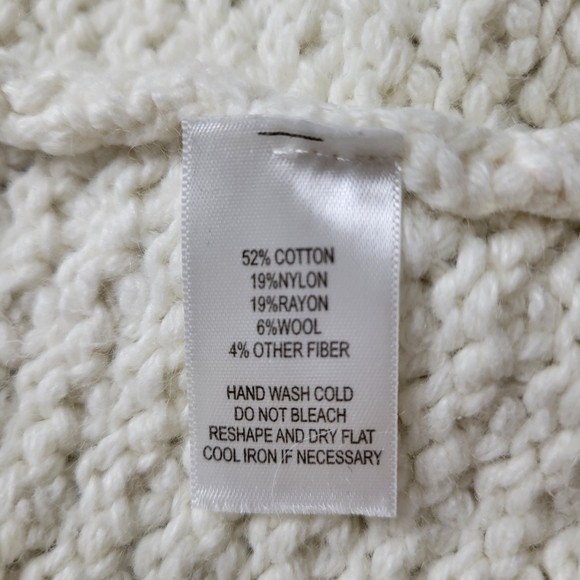 WHBM Knit Cardigan Blazer Size S Cream Fitted Crochet Covered Snap Long Sleeve - Picture 7 of 12